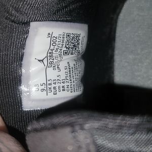 Black Jordan's Stay Loyal size 9.5